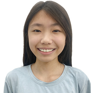 Phạm Nguyễn Tường Vy - trước niềng