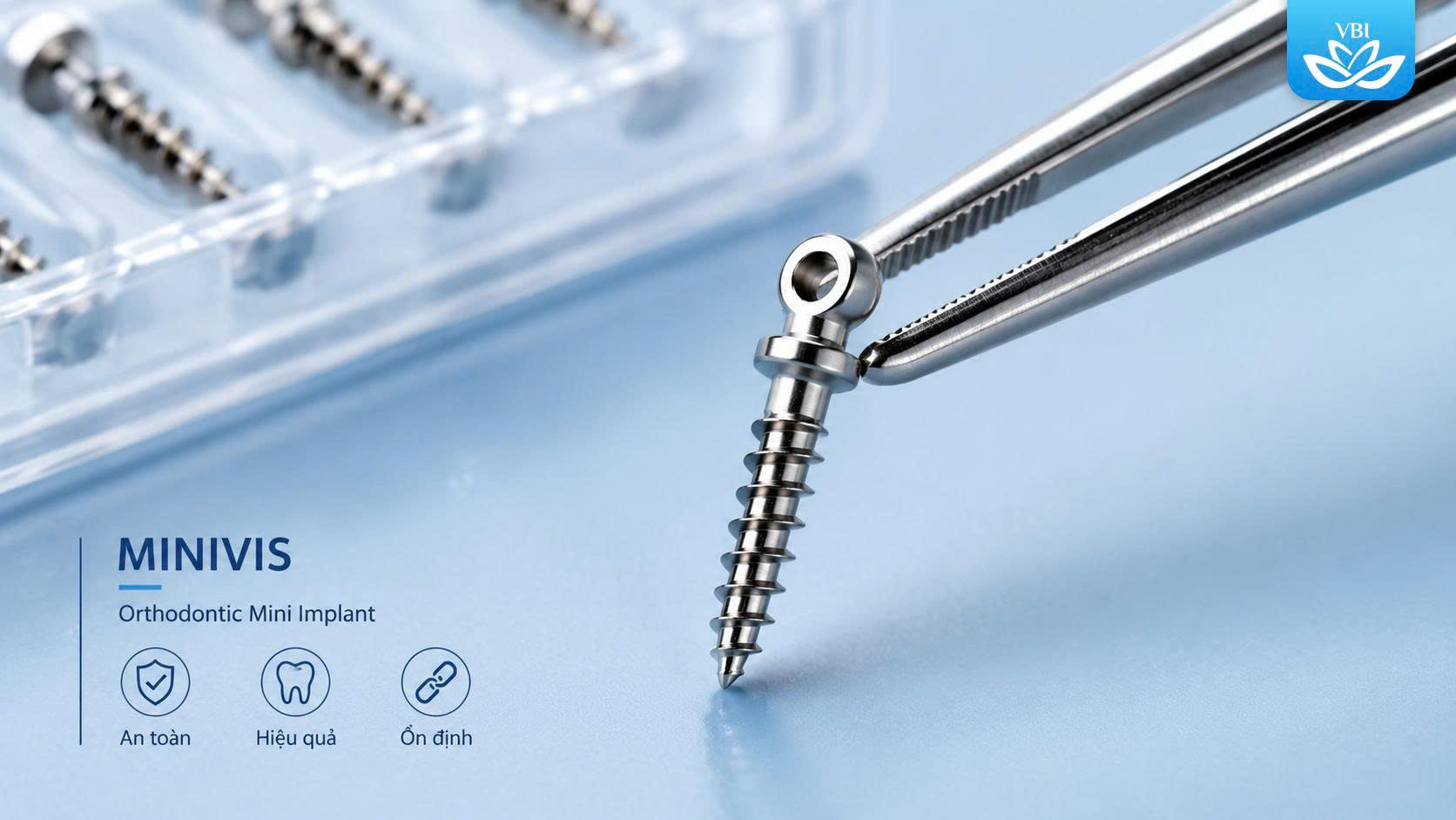 cắm minivis có đau không với chốt titanium siêu nhỏ